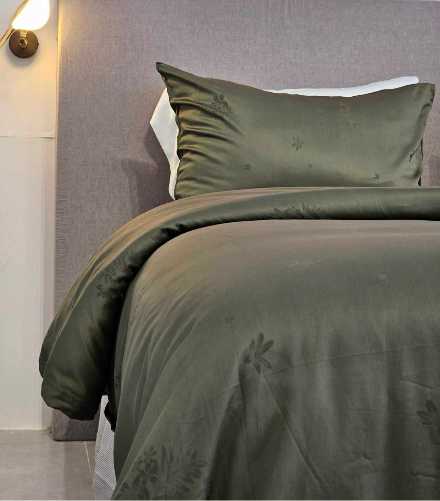 Bộ chăn ga gối | Jacquard Bamboo | Dệt Vân 80s | | 5 món | 160x200cm, 180x200cm, 200x220cm | OLIVE | Mềm mại, Kháng khuẩn, Thấm hút | OCTOBER BEDDING