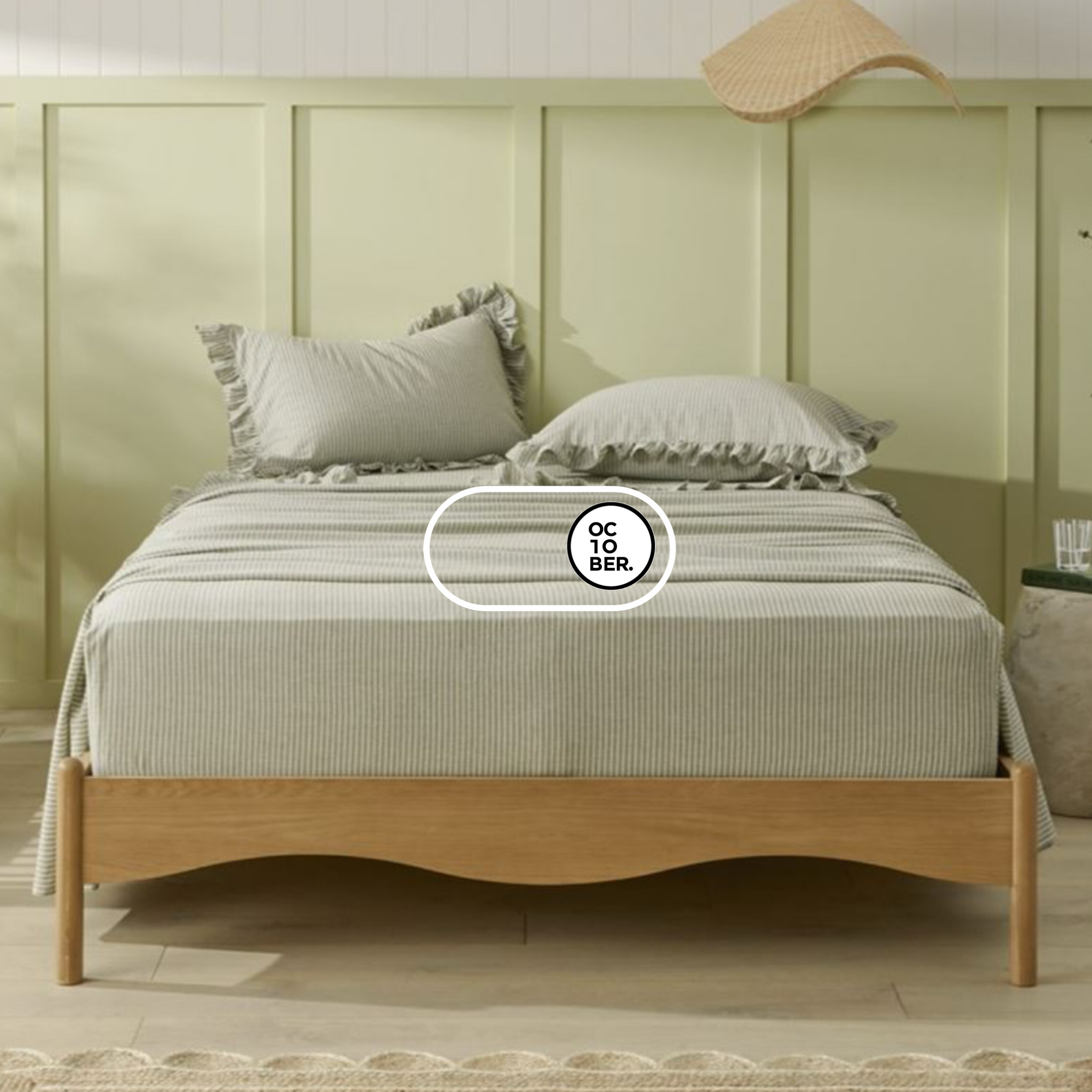 Bộ chăn ga gối | Cotton Organic | | 5 món | 160x200cm, 180x200cm, 200x220cm | Nền Xanh Rêu Sọc Trắng (viền bèo 5cm) | Mềm mại, Kháng khuẩn, Thấm hút | OCTOBER BEDDING